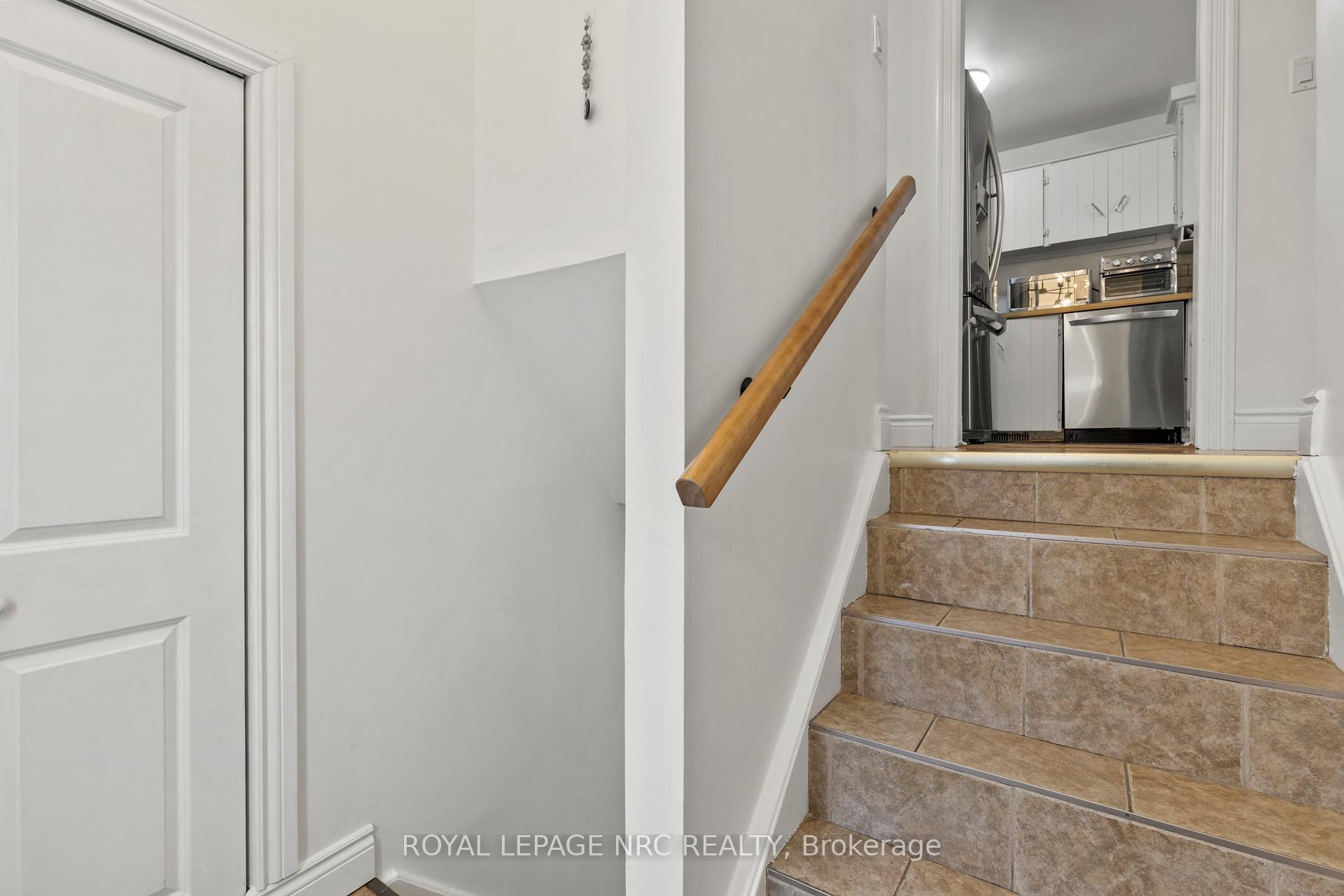 Photo 21 of 21 Garfield Lane, St. Catharines, Haig — HOMEH
