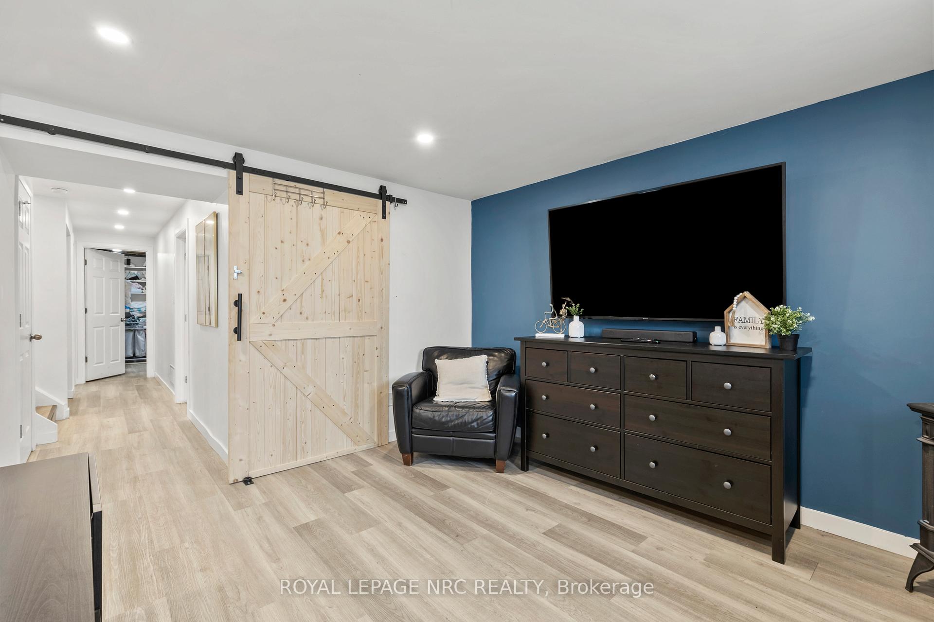 Photo 26 of 21 Garfield Lane, St. Catharines, Haig — HOMEH