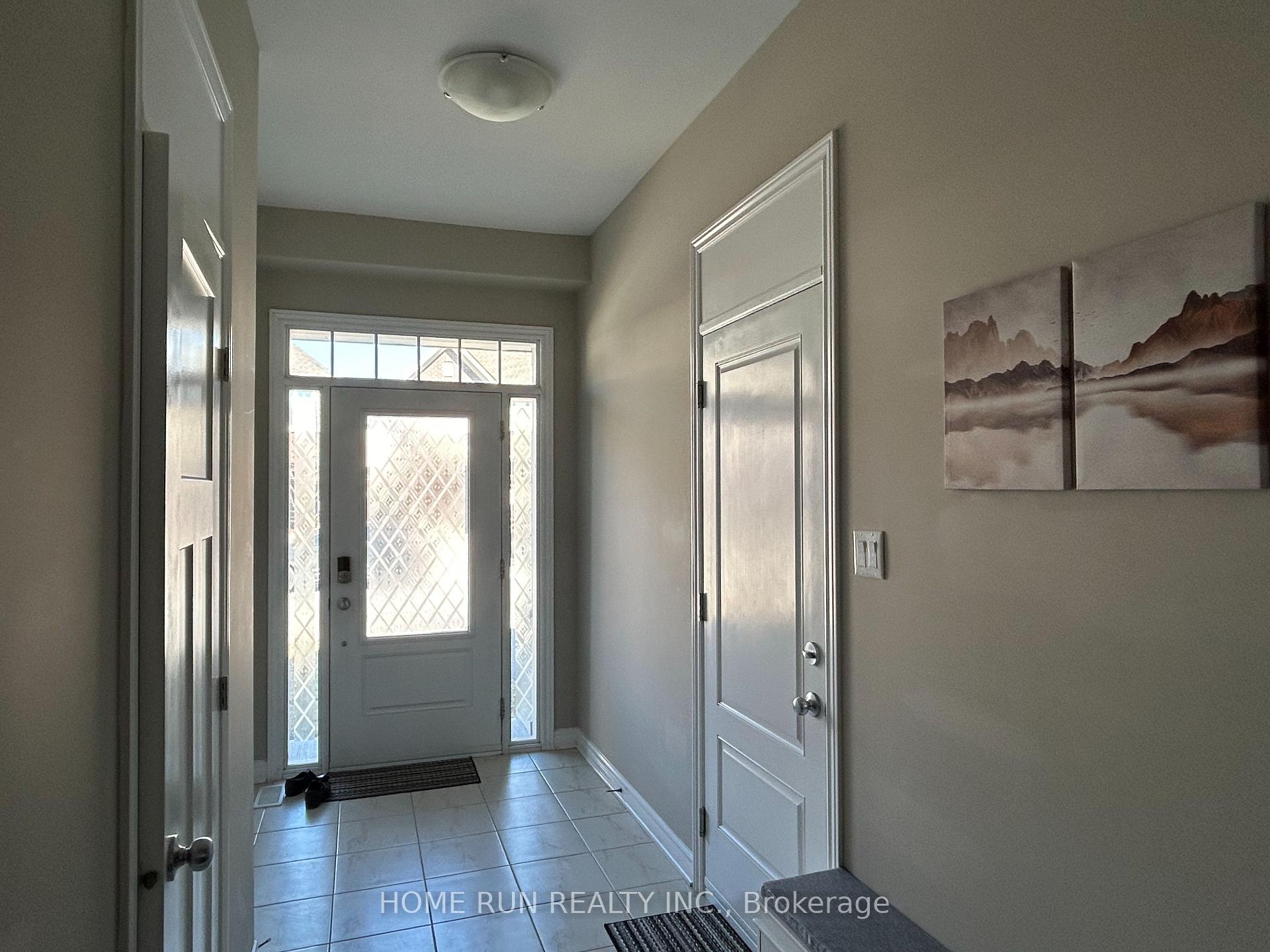 Photo 2 of 439 Warmstone Drive, Ottawa, Stittsville (North) — HOMEH
