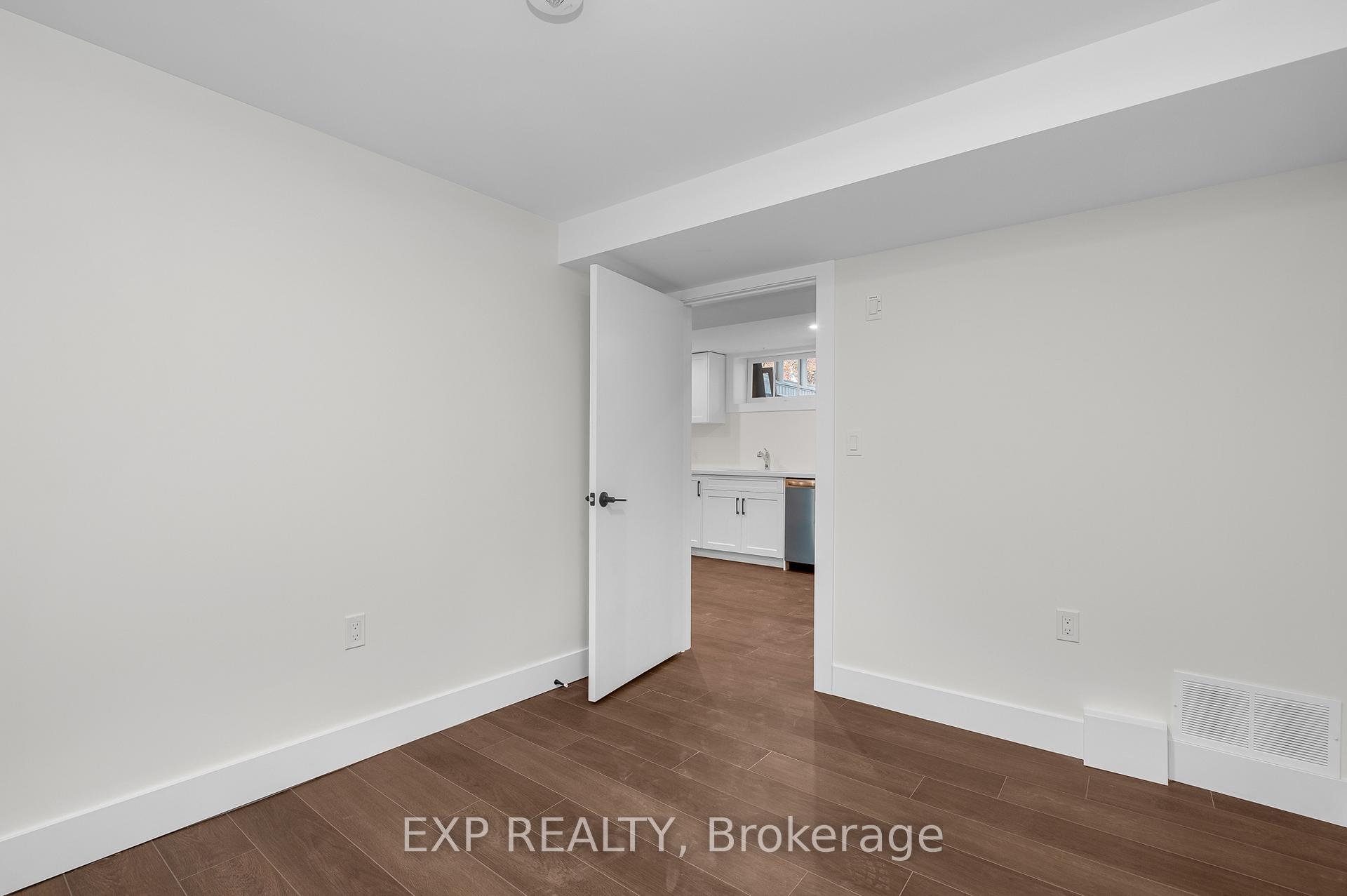 Photo 7 of Unit B, 617 Vine Street, St. Catharines, Vine/Linwell — HOMEH