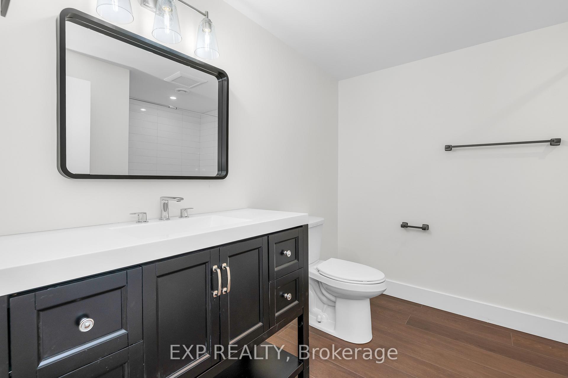 Photo 8 of Unit B, 617 Vine Street, St. Catharines, Vine/Linwell — HOMEH