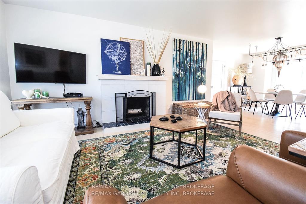 Photo 7 of 14 Elmridge Drive, St. Catharines, Glendale/Glenridge — HOMEH