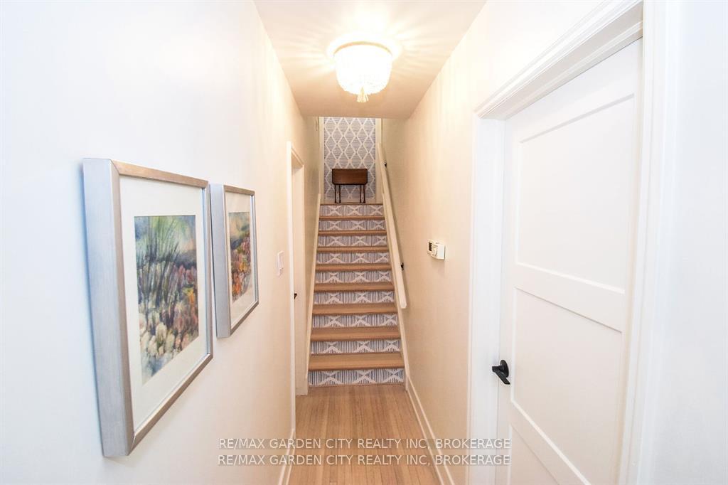 Photo 20 of 14 Elmridge Drive, St. Catharines, Glendale/Glenridge — HOMEH
