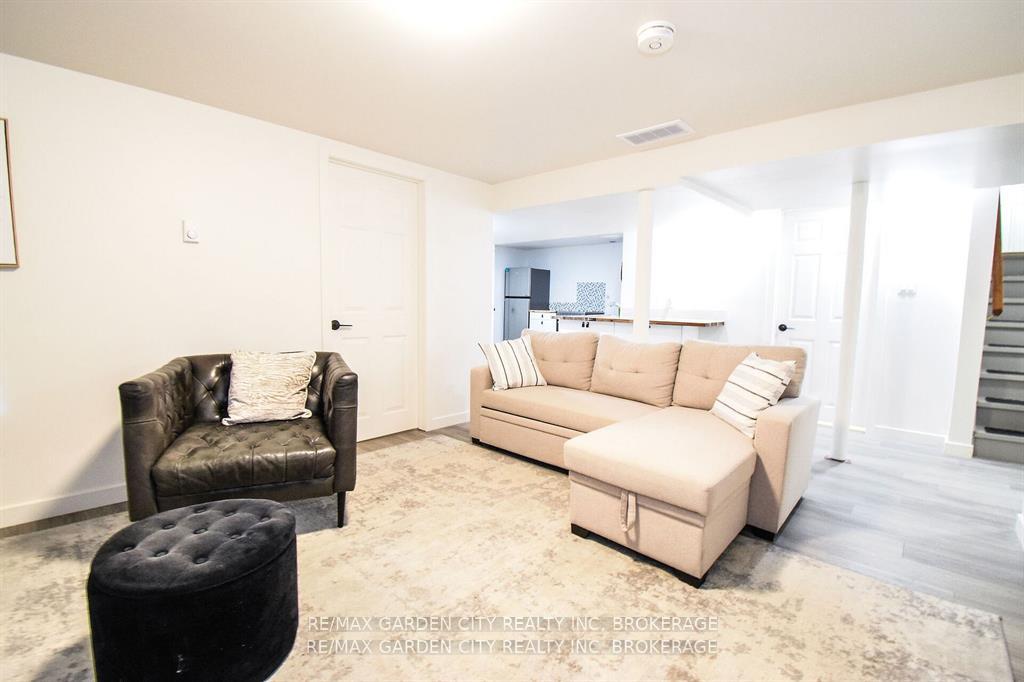 Photo 26 of 14 Elmridge Drive, St. Catharines, Glendale/Glenridge — HOMEH