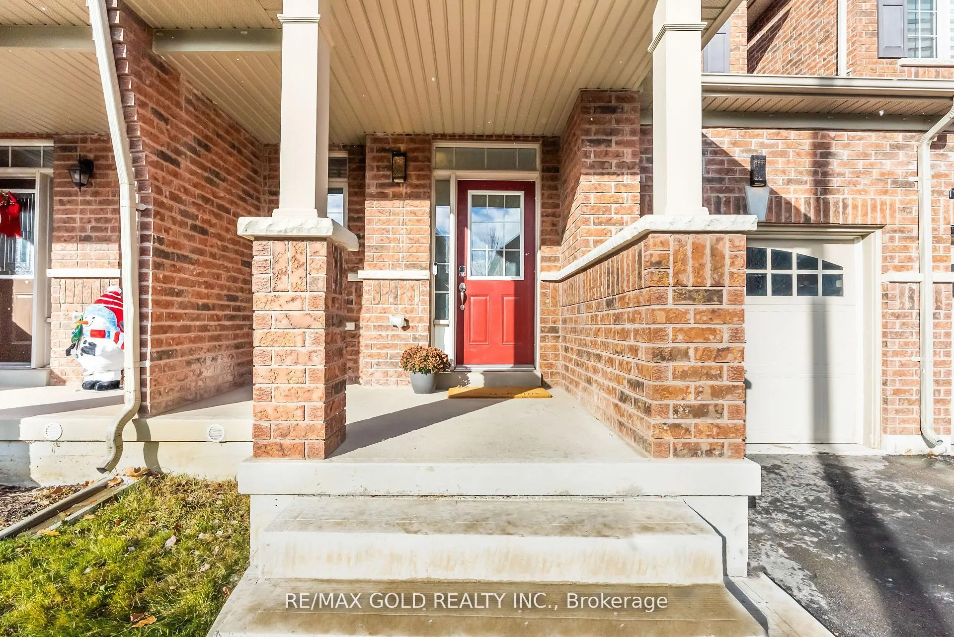 Photo 4 of 20 Pritchard Road, Brampton, Northwest Brampton — HOMEH