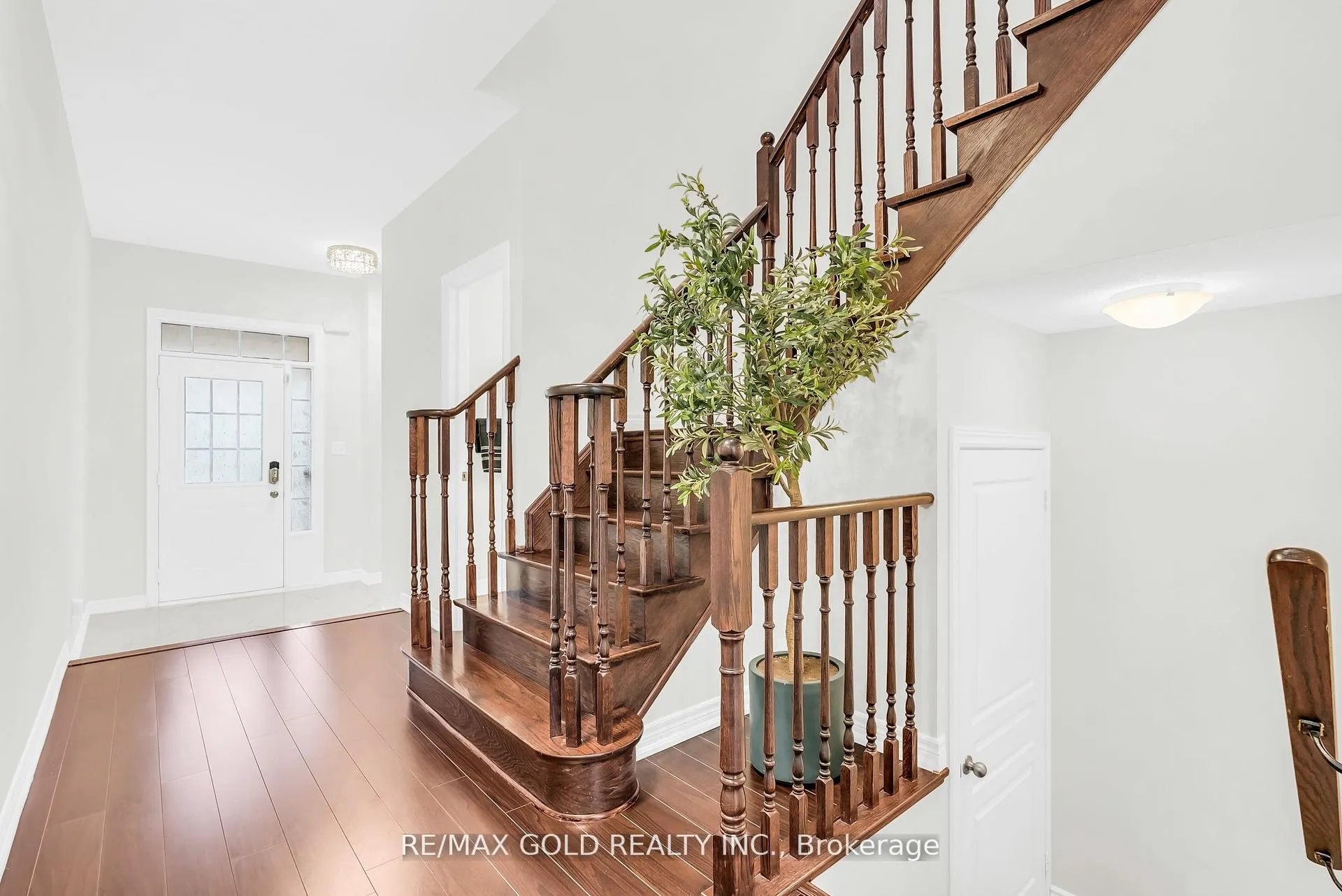 Photo 21 of 20 Pritchard Road, Brampton, Northwest Brampton — HOMEH