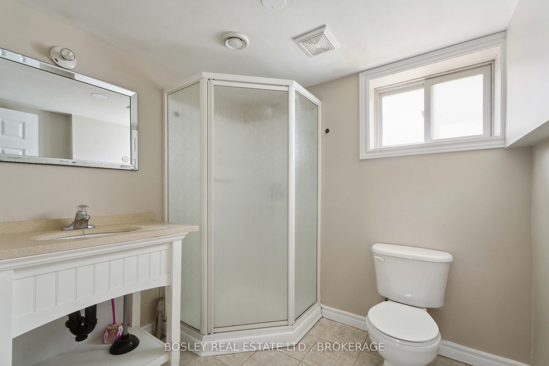 Photo 18 of 49 Fitzgerald Street, St. Catharines, Downtown — HOMEH