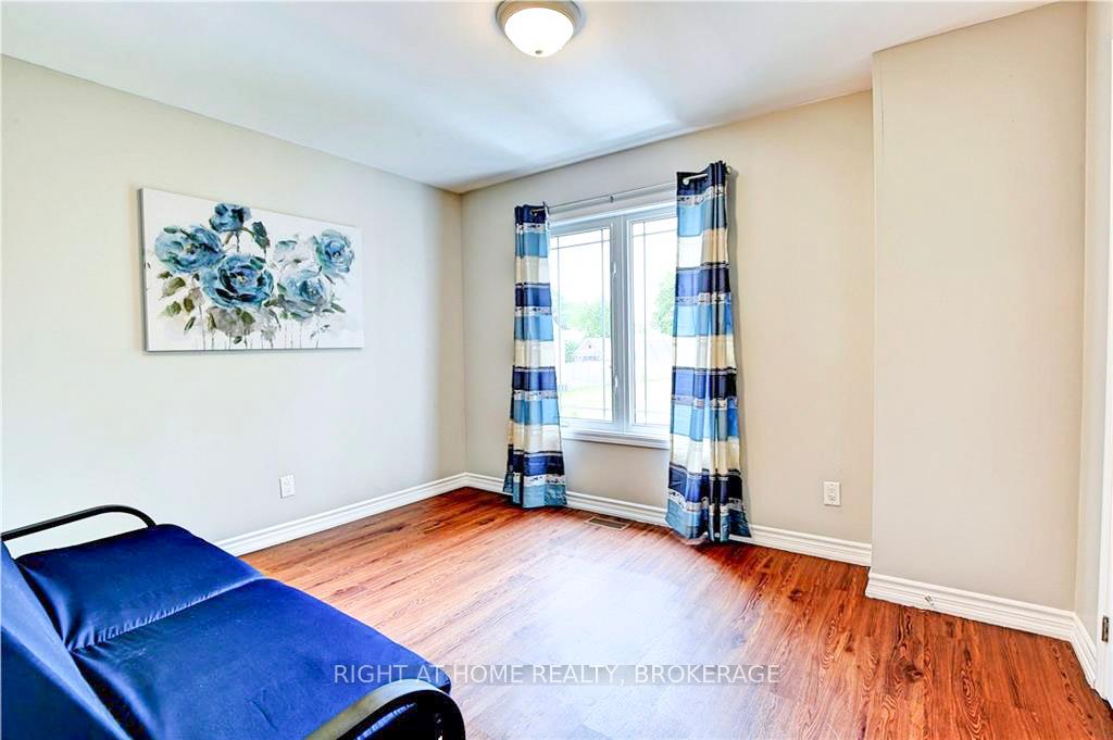 Photo 8 of 48B Haynes Avenue, St. Catharines, E. Chester — HOMEH