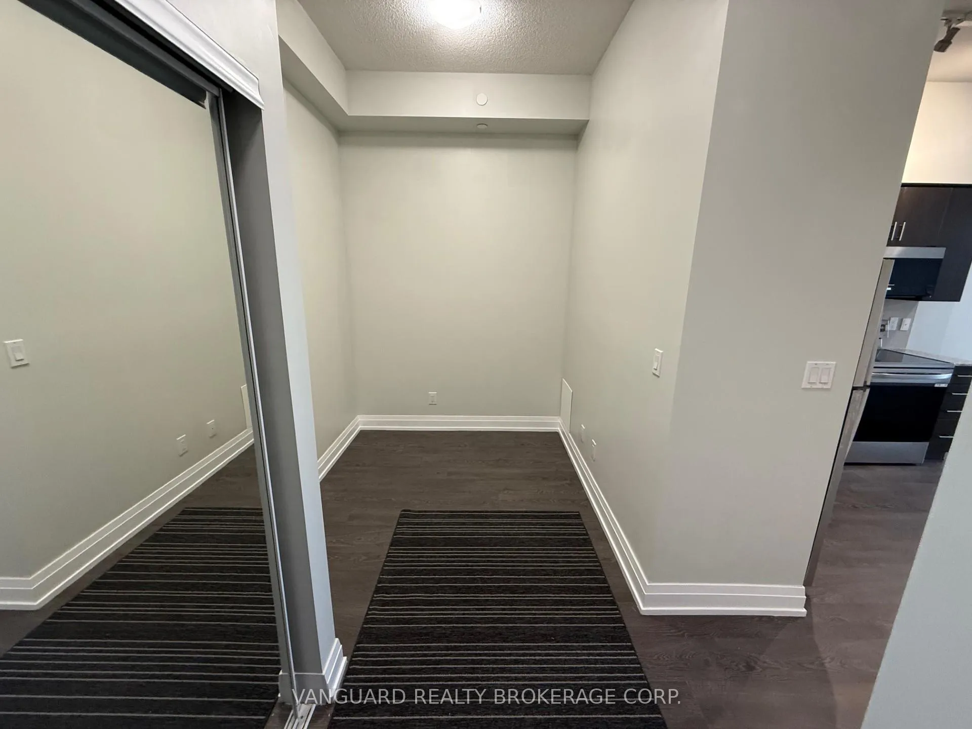 Photo 5 of Unit 316, 3600 Highway 7, Vaughan, East Woodbridge — HOMEH