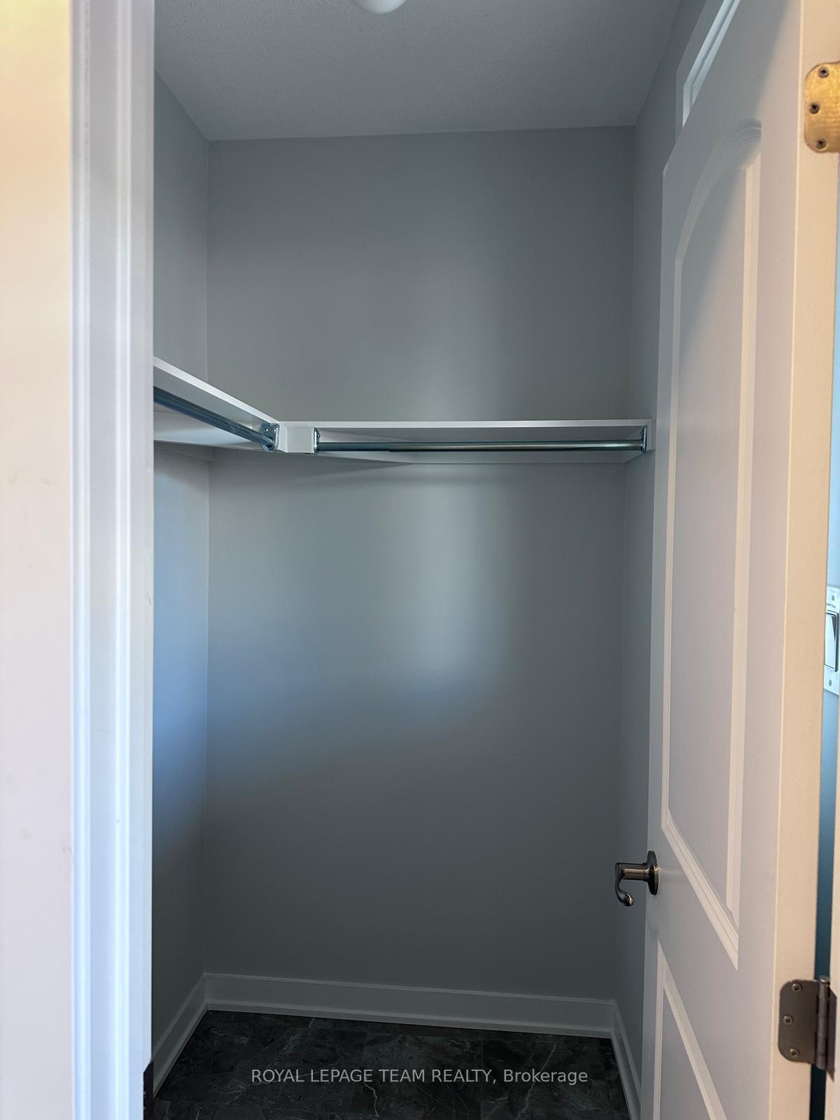 Photo 11 of 1074 Curraglass Walk, Ottawa, Stittsville (North) — HOMEH