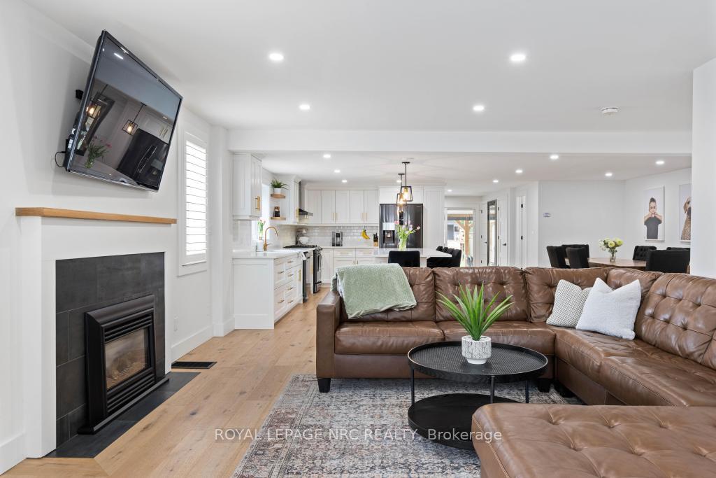 Photo 10 of 27 Ann Street, St. Catharines, Port Dalhousie — HOMEH