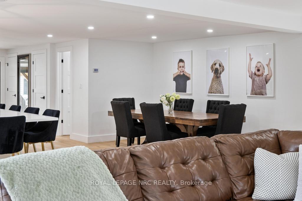 Photo 20 of 27 Ann Street, St. Catharines, Port Dalhousie — HOMEH