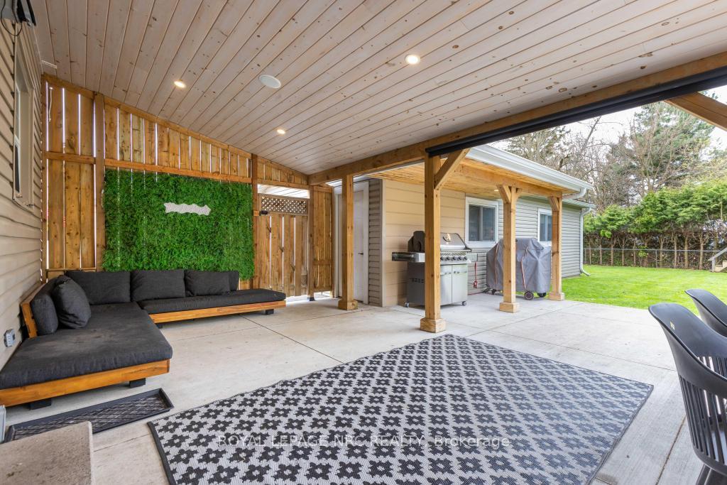 Photo 24 of 27 Ann Street, St. Catharines, Port Dalhousie — HOMEH