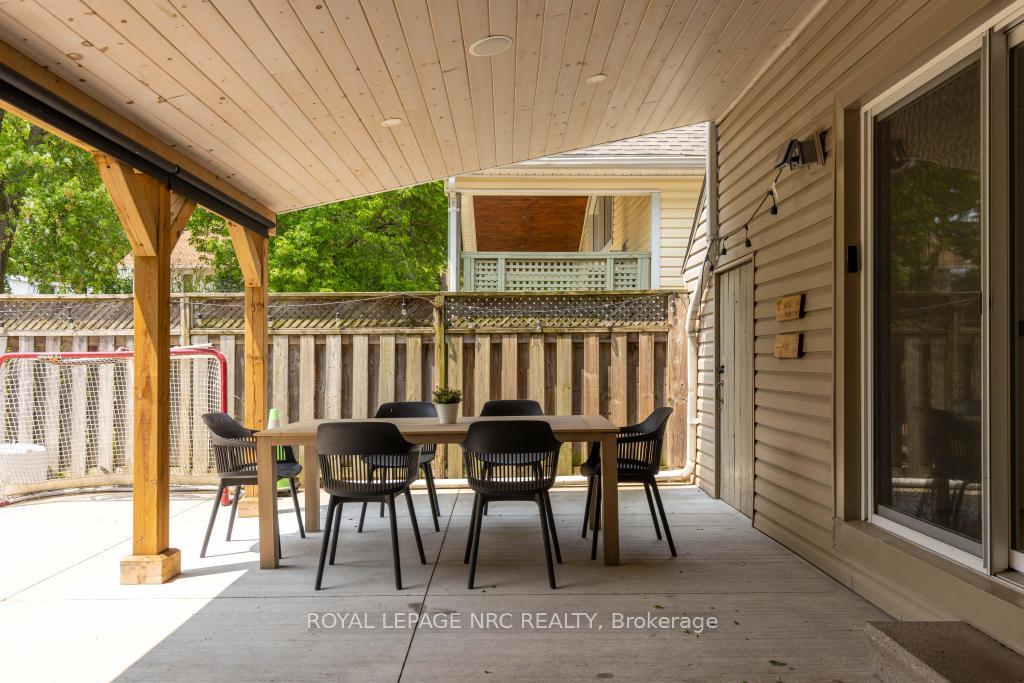 Photo 25 of 27 Ann Street, St. Catharines, Port Dalhousie — HOMEH