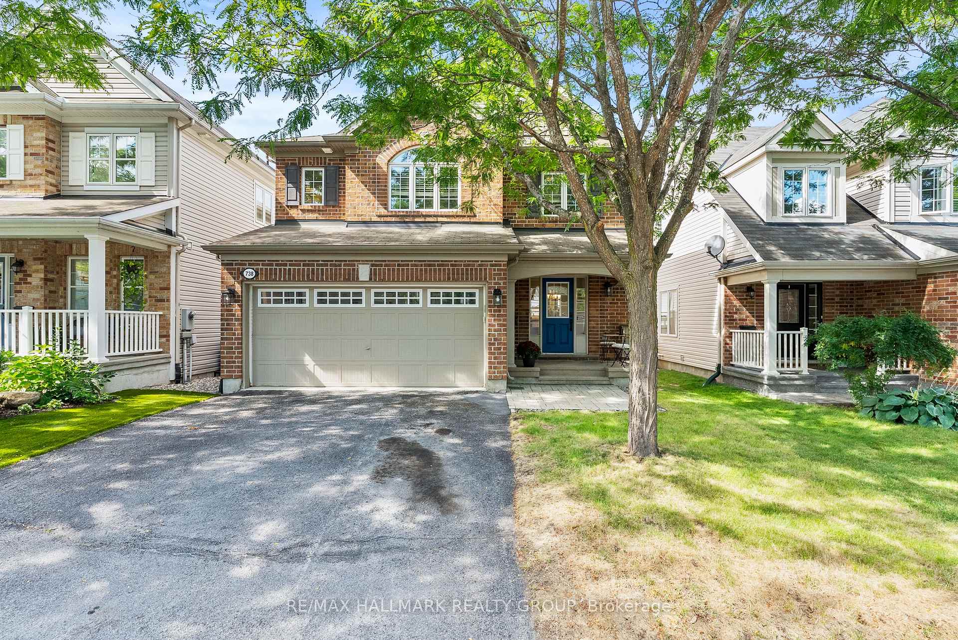 Front of 738 Tramontana Place