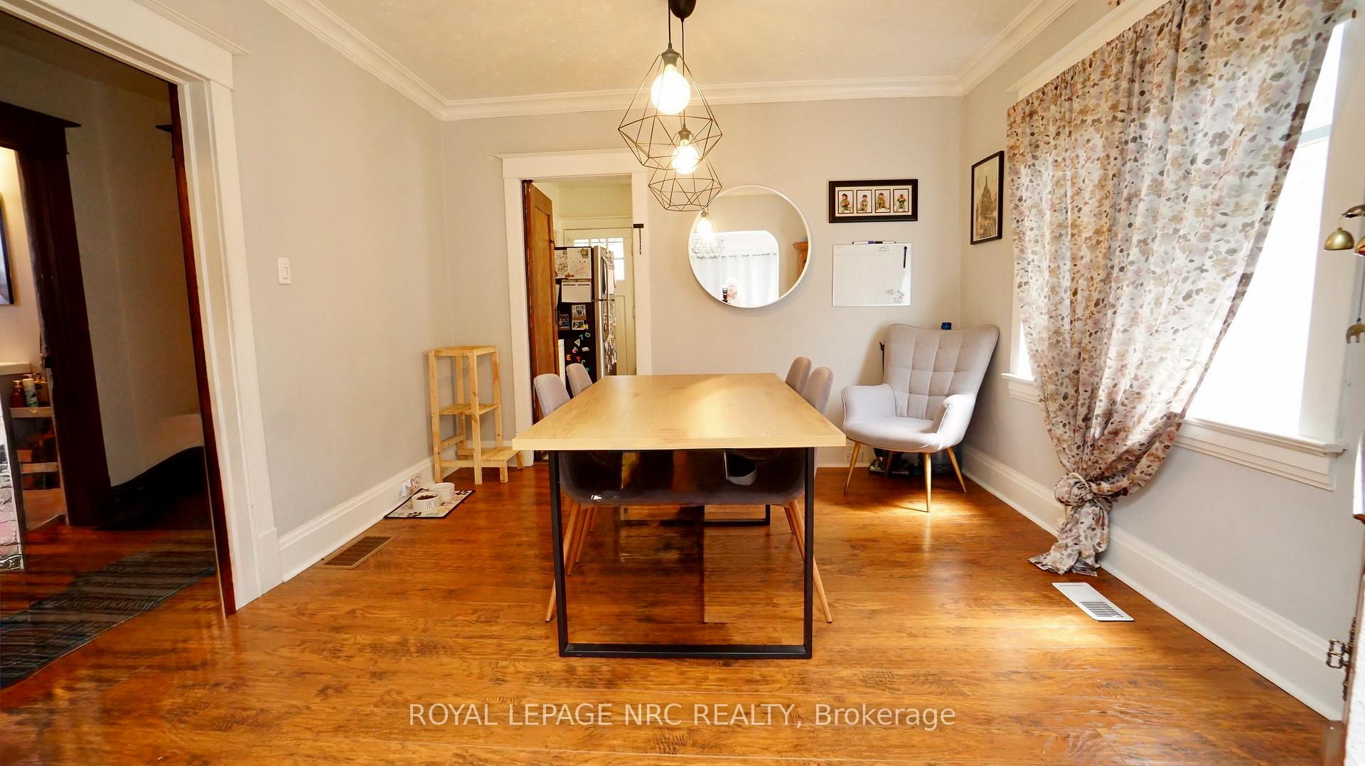 Photo 4 of 5 Trapnell Street, St. Catharines, E. Chester — HOMEH