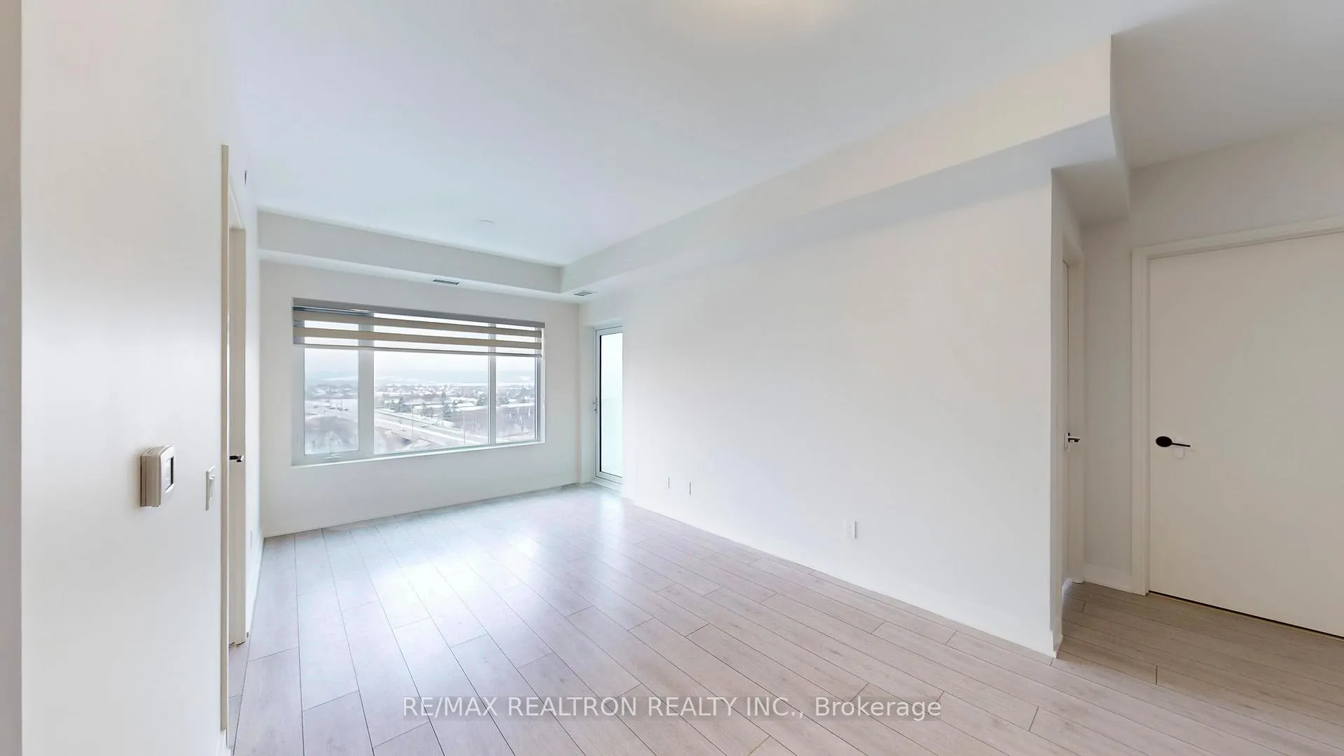 Photo 3 of Unit 807, 8010 Derry Road W, Milton, Coates — HOMEH