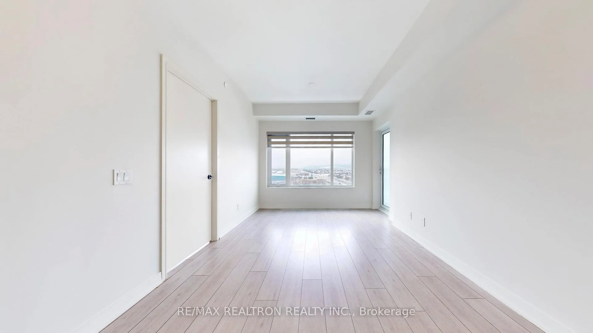 Photo 4 of Unit 807, 8010 Derry Road W, Milton, Coates — HOMEH