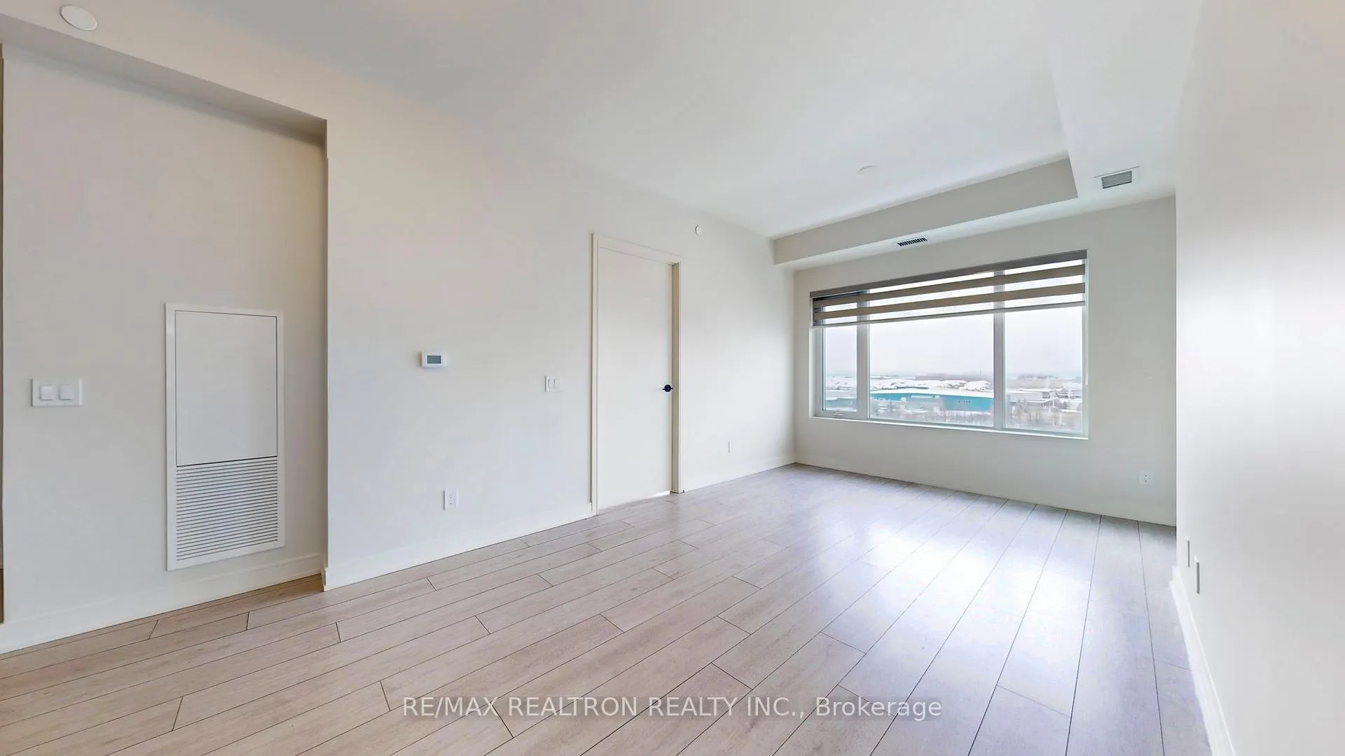 Photo 5 of Unit 807, 8010 Derry Road W, Milton, Coates — HOMEH