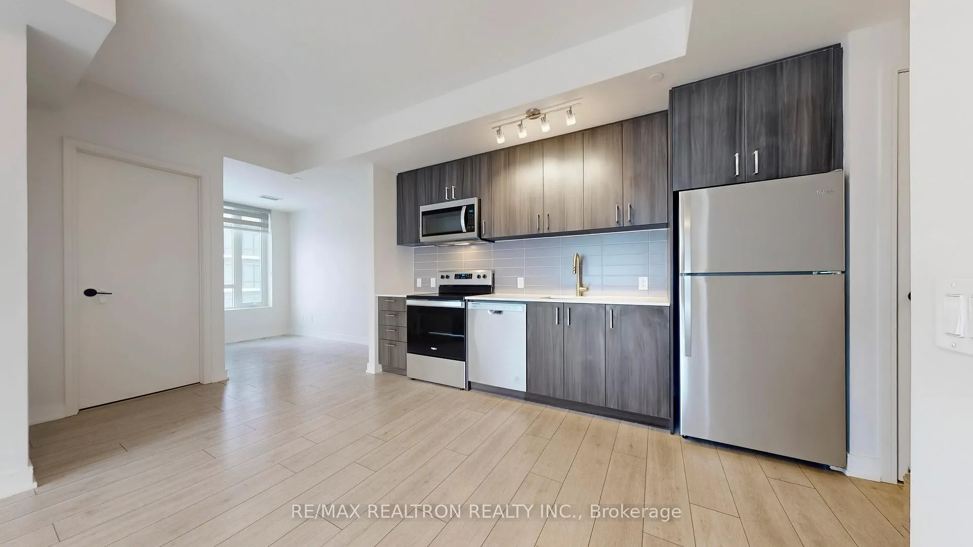 Photo 11 of Unit 807, 8010 Derry Road W, Milton, Coates — HOMEH