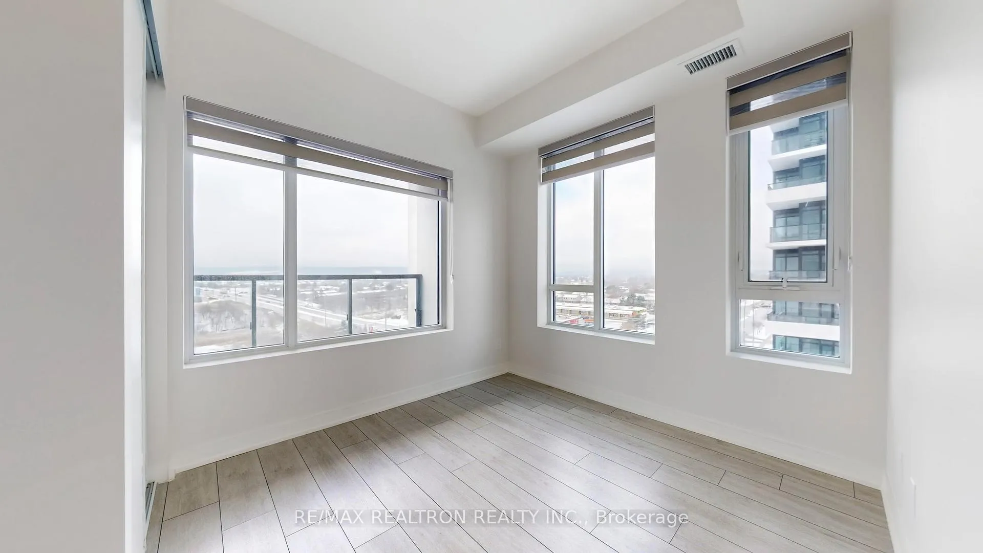 Photo 21 of Unit 807, 8010 Derry Road W, Milton, Coates — HOMEH