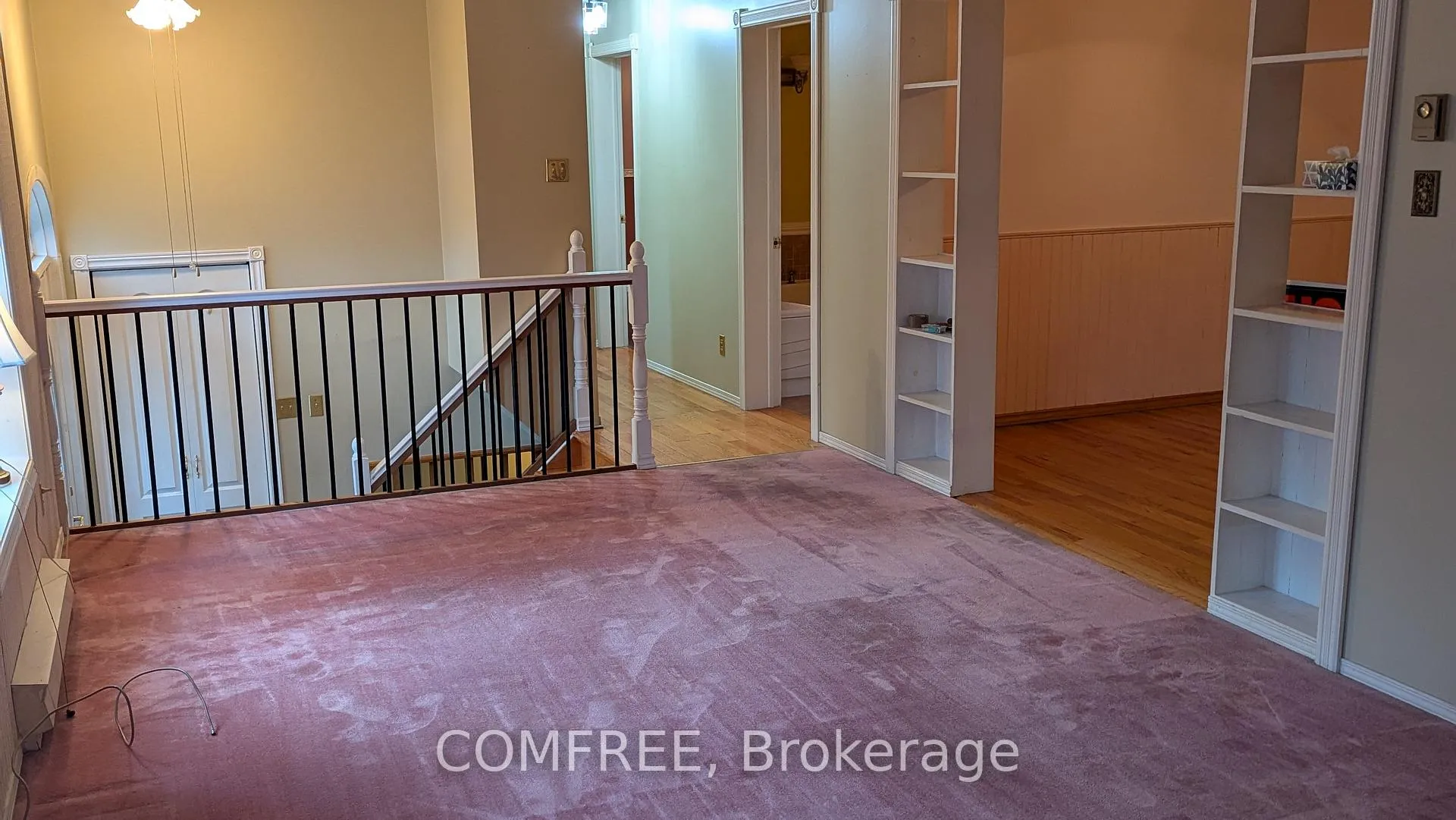 Photo 5 of 9 Woodwind Crescent, Ottawa, Fringewood — HOMEH