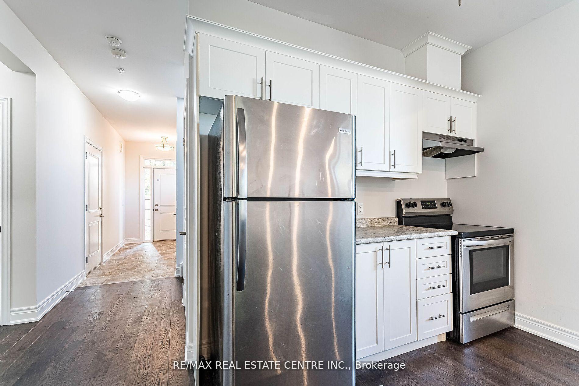 Photo 14 of 103 Manhattan Court, St. Catharines, Haig — HOMEH