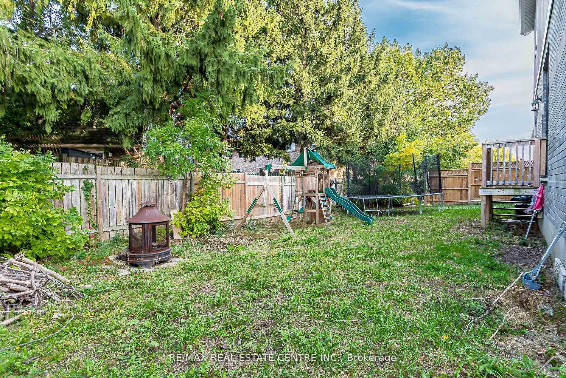 Photo 27 of 103 Manhattan Court, St. Catharines, Haig — HOMEH