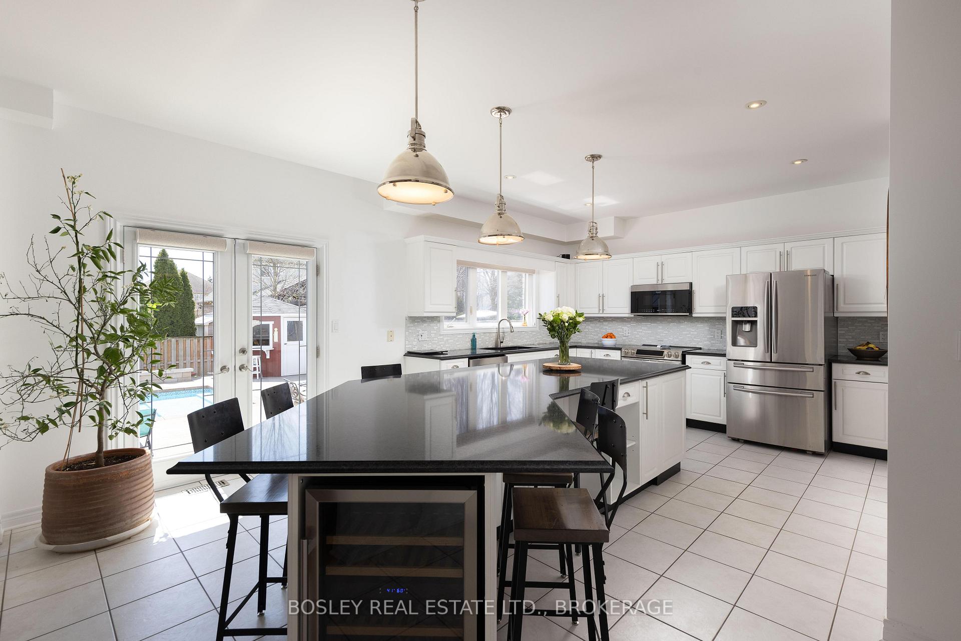 Photo 7 of 8 Damson Street, St. Catharines, Rykert/Vansickle — HOMEH