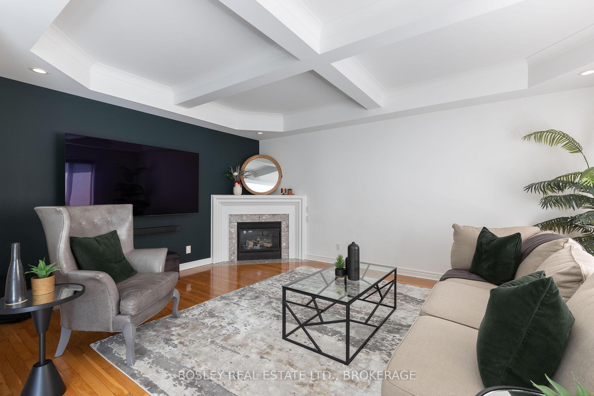 Photo 12 of 8 Damson Street, St. Catharines, Rykert/Vansickle — HOMEH