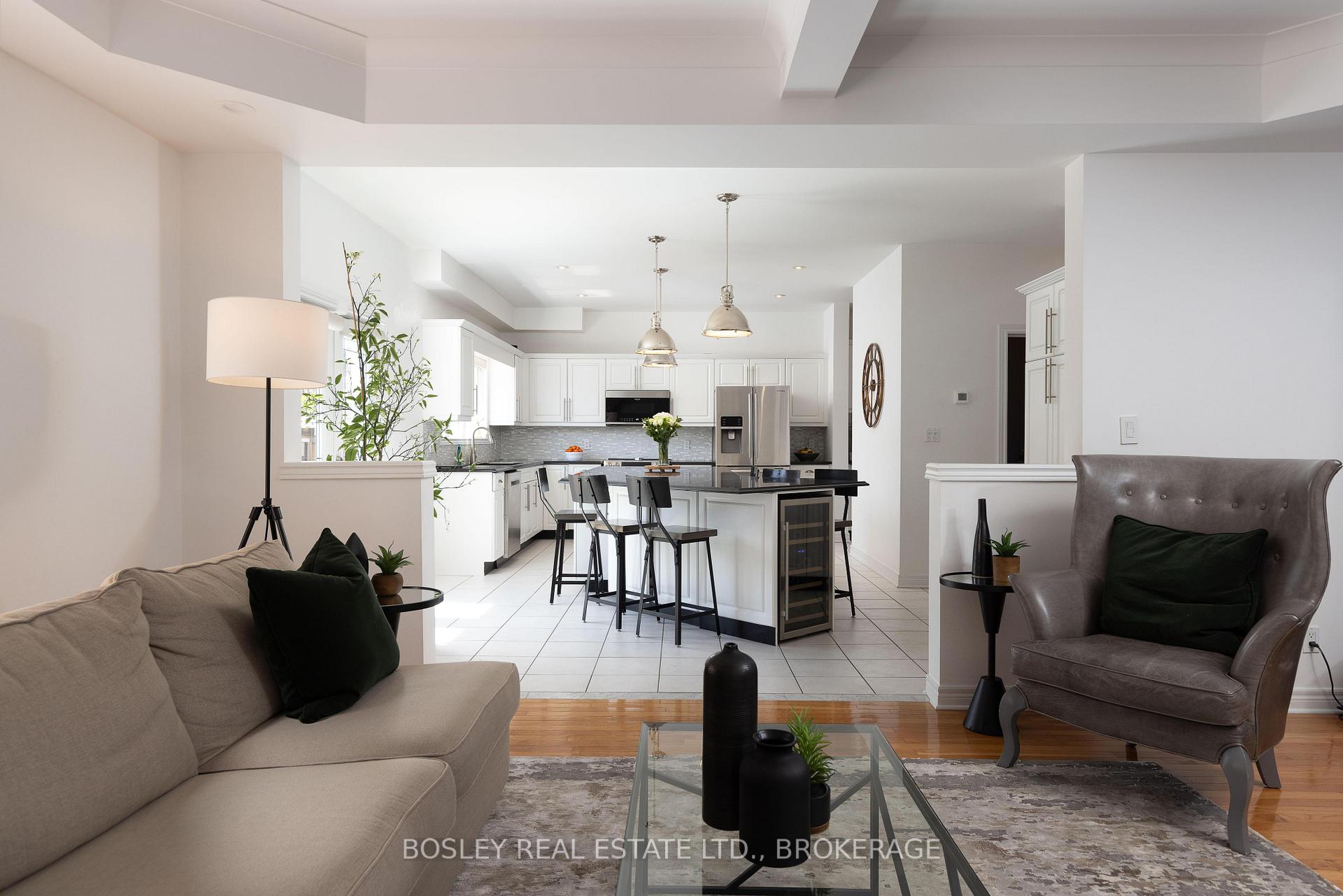 Photo 13 of 8 Damson Street, St. Catharines, Rykert/Vansickle — HOMEH