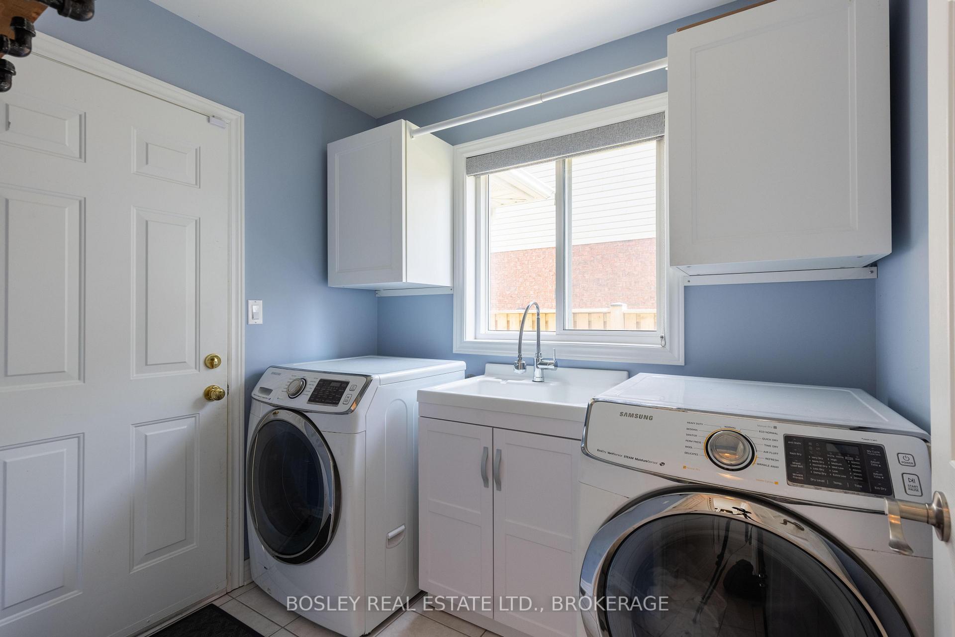Photo 15 of 8 Damson Street, St. Catharines, Rykert/Vansickle — HOMEH