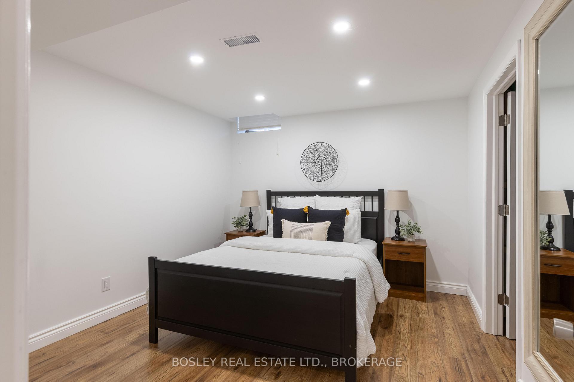 Photo 31 of 8 Damson Street, St. Catharines, Rykert/Vansickle — HOMEH