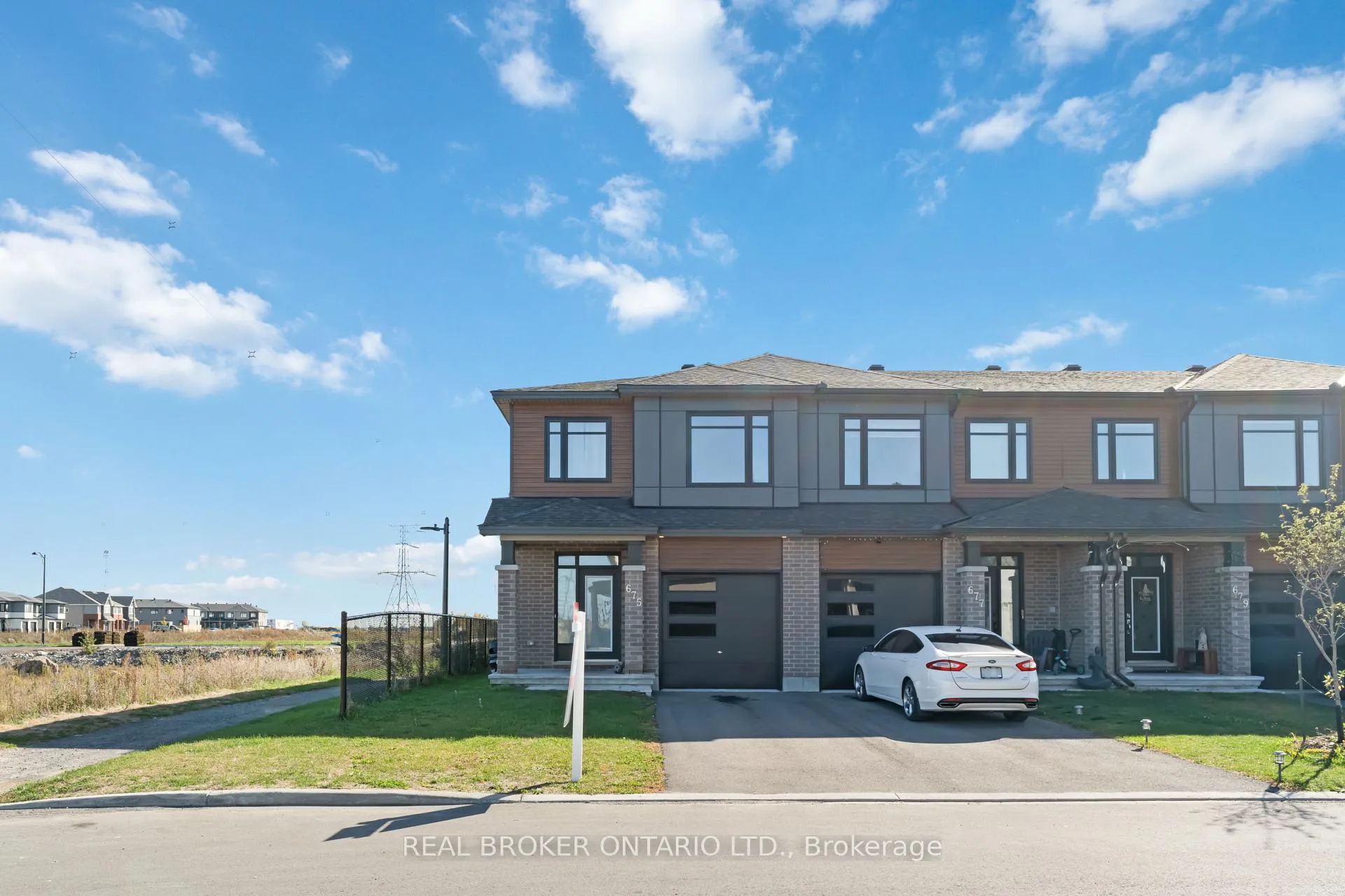Photo 1 of 675 Taliesin Crescent, Ottawa, Remainder of Stittsville & Area — HOMEH