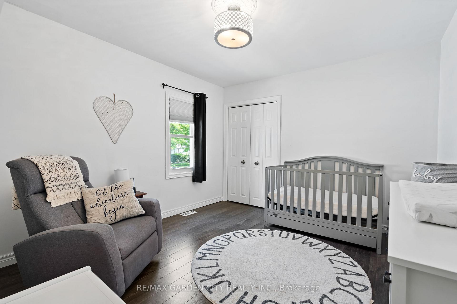 Photo 17 of 35 Marmora Street, St. Catharines, E. Chester — HOMEH