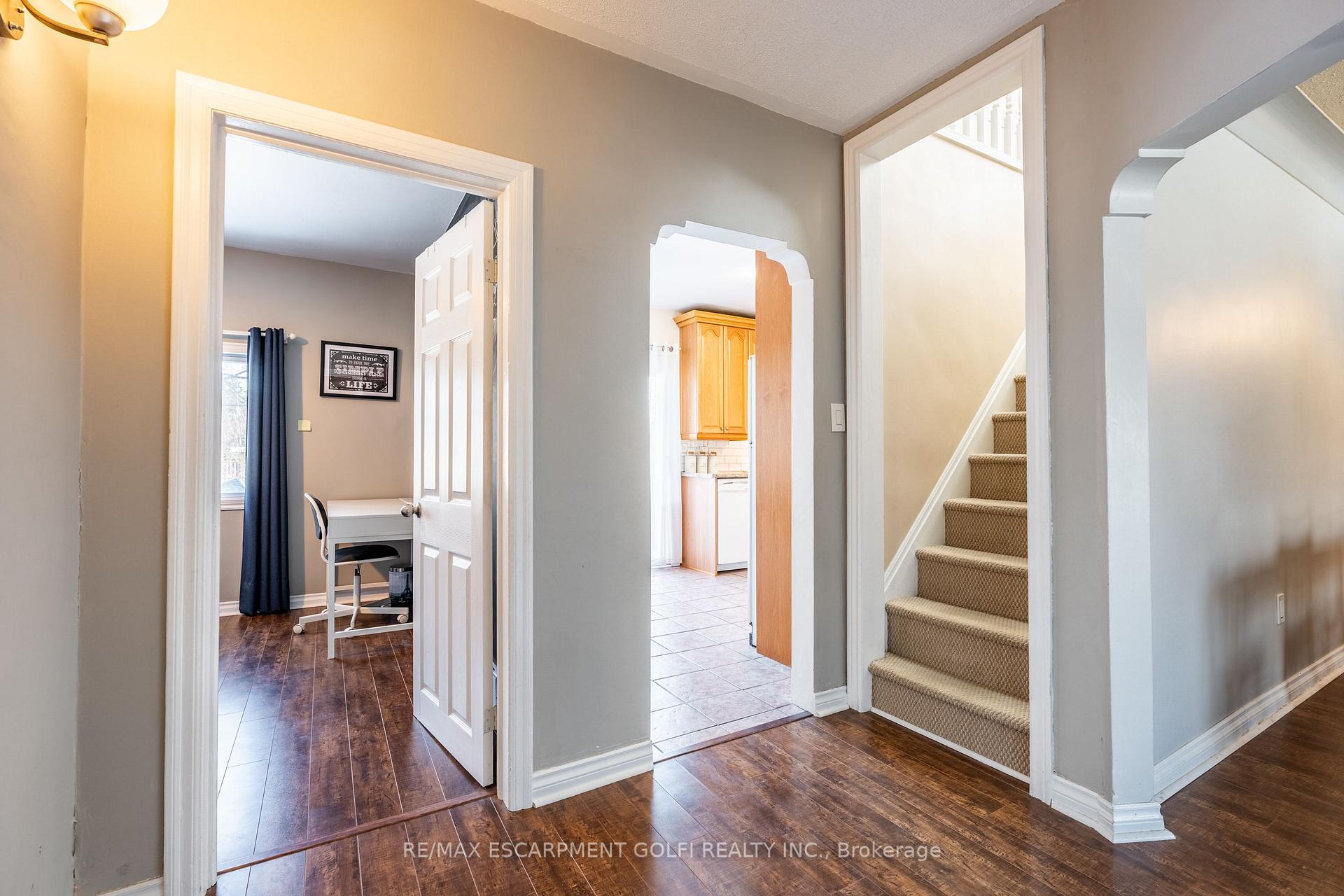 Photo 12 of 20 Cameron Road, St. Catharines, E. Chester — HOMEH