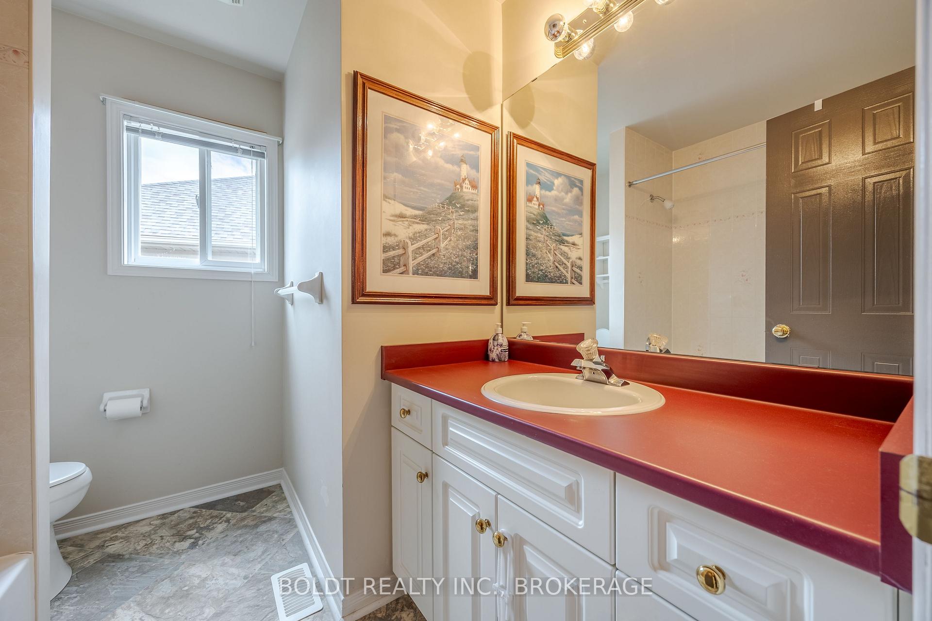 Photo 19 of 22 Westland Street, St. Catharines, Rykert/Vansickle — HOMEH
