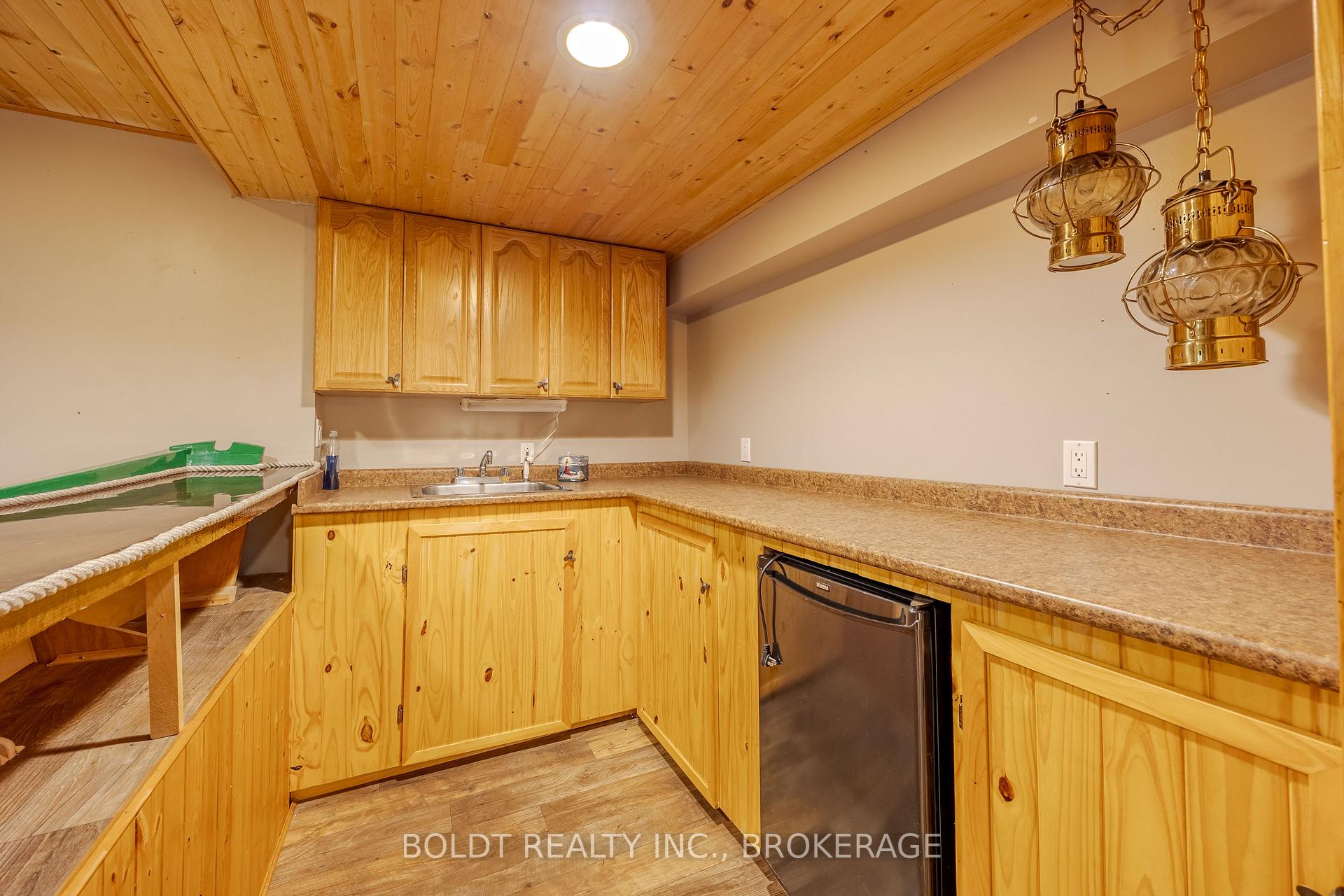 Photo 33 of 22 Westland Street, St. Catharines, Rykert/Vansickle — HOMEH
