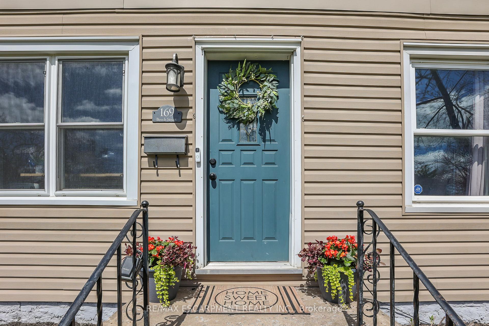 Photo 4 of 169 Beech Street, St. Catharines, Downtown — HOMEH