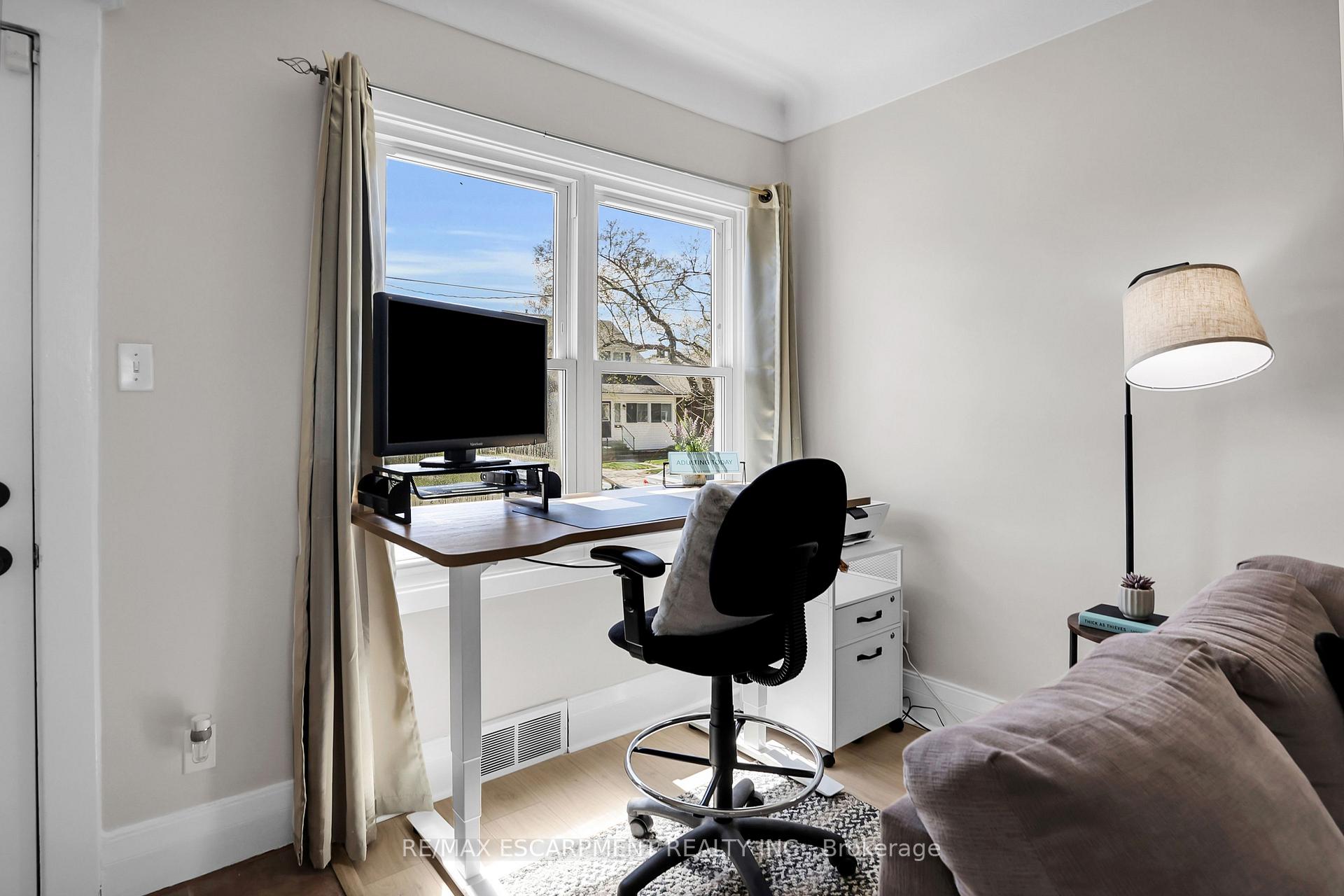 Photo 6 of 169 Beech Street, St. Catharines, Downtown — HOMEH