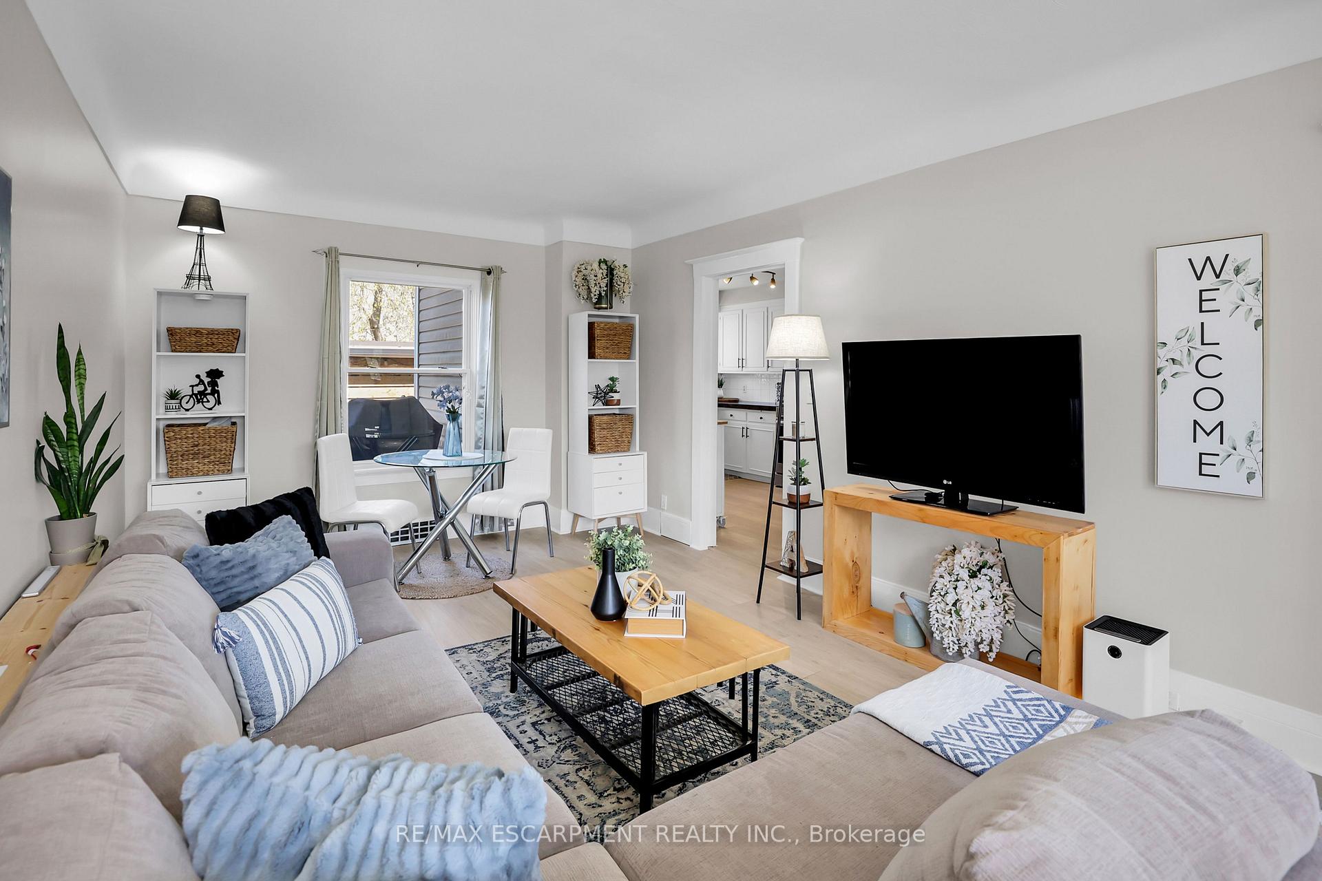 Photo 8 of 169 Beech Street, St. Catharines, Downtown — HOMEH