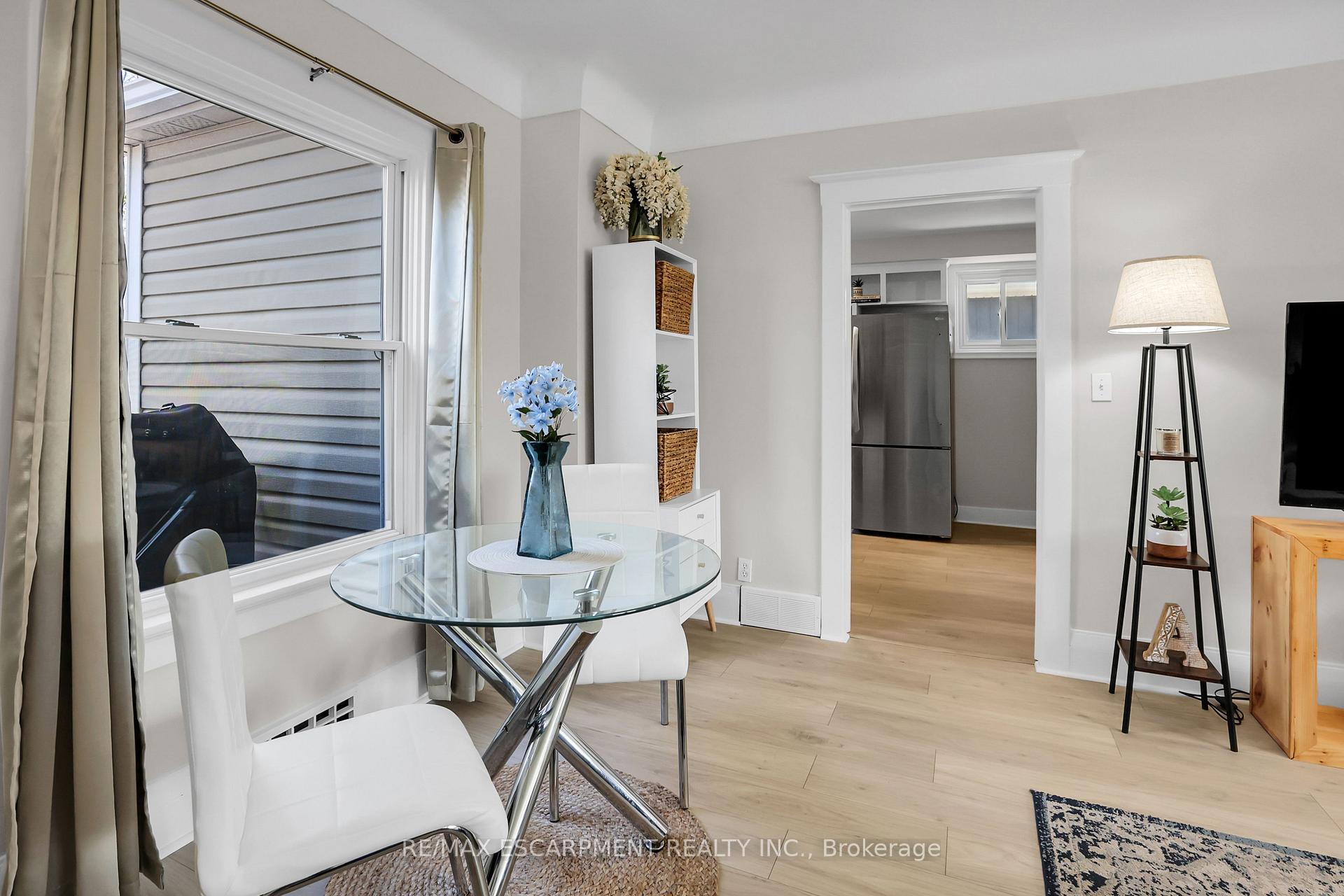 Photo 9 of 169 Beech Street, St. Catharines, Downtown — HOMEH