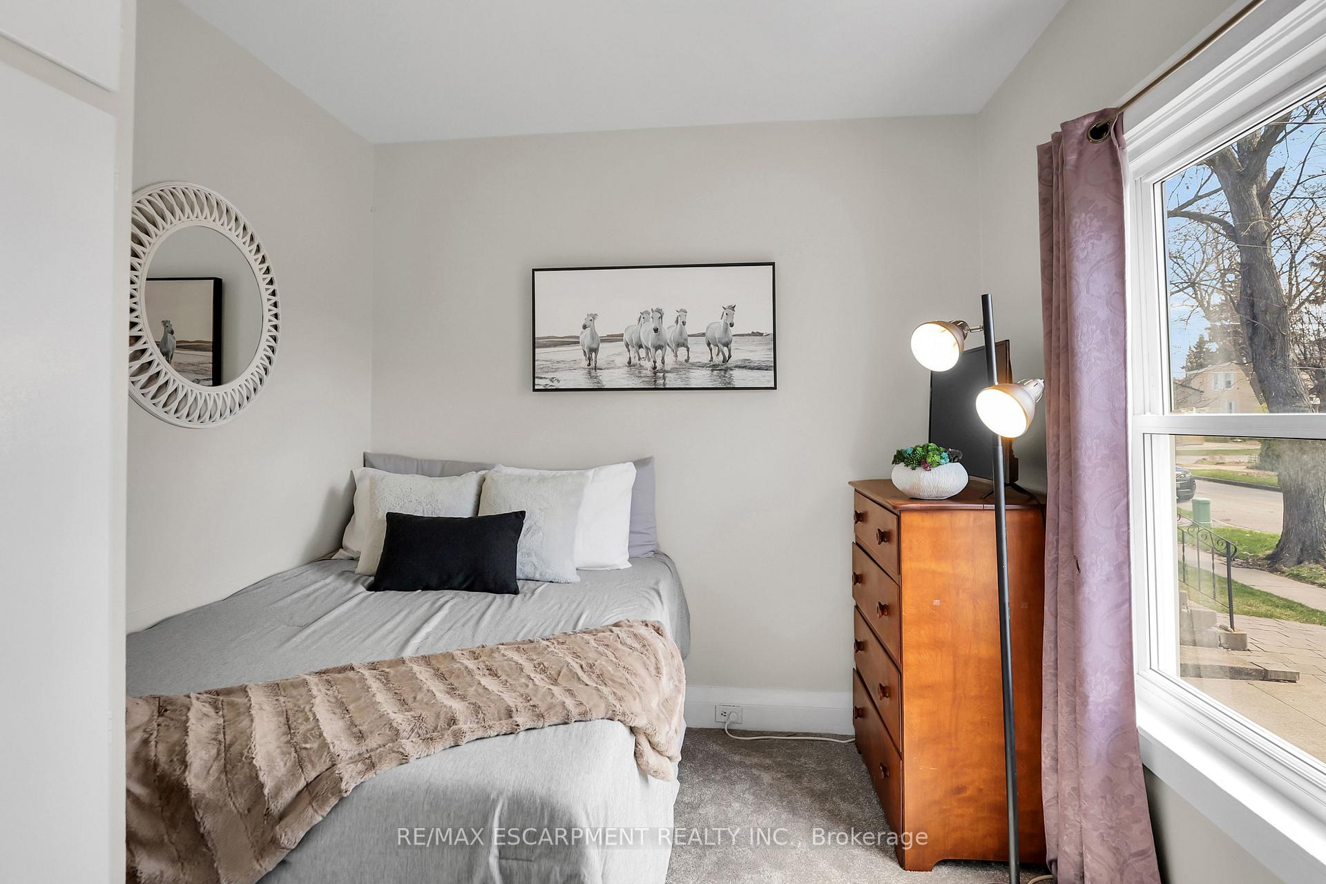 Photo 19 of 169 Beech Street, St. Catharines, Downtown — HOMEH