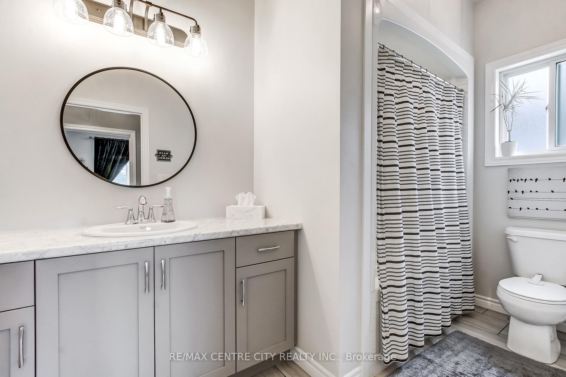 Photo 8 of 36 Acorn Trail, St. Thomas — HOMEH