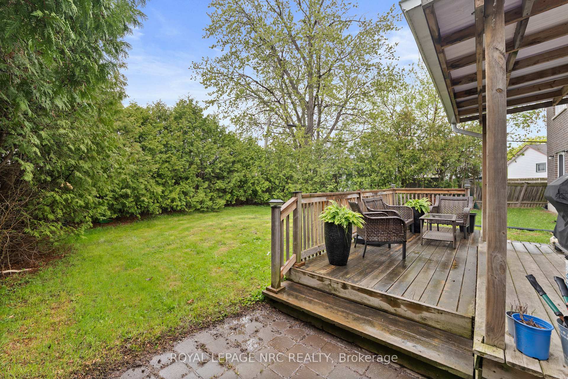 Photo 17 of 7 Lancaster Avenue, St. Catharines, E. Chester — HOMEH