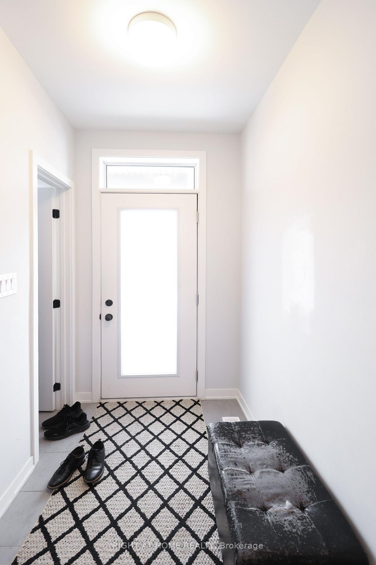 Photo 2 of 364 Crossway Terrace, Ottawa, Stittsville (North) — HOMEH