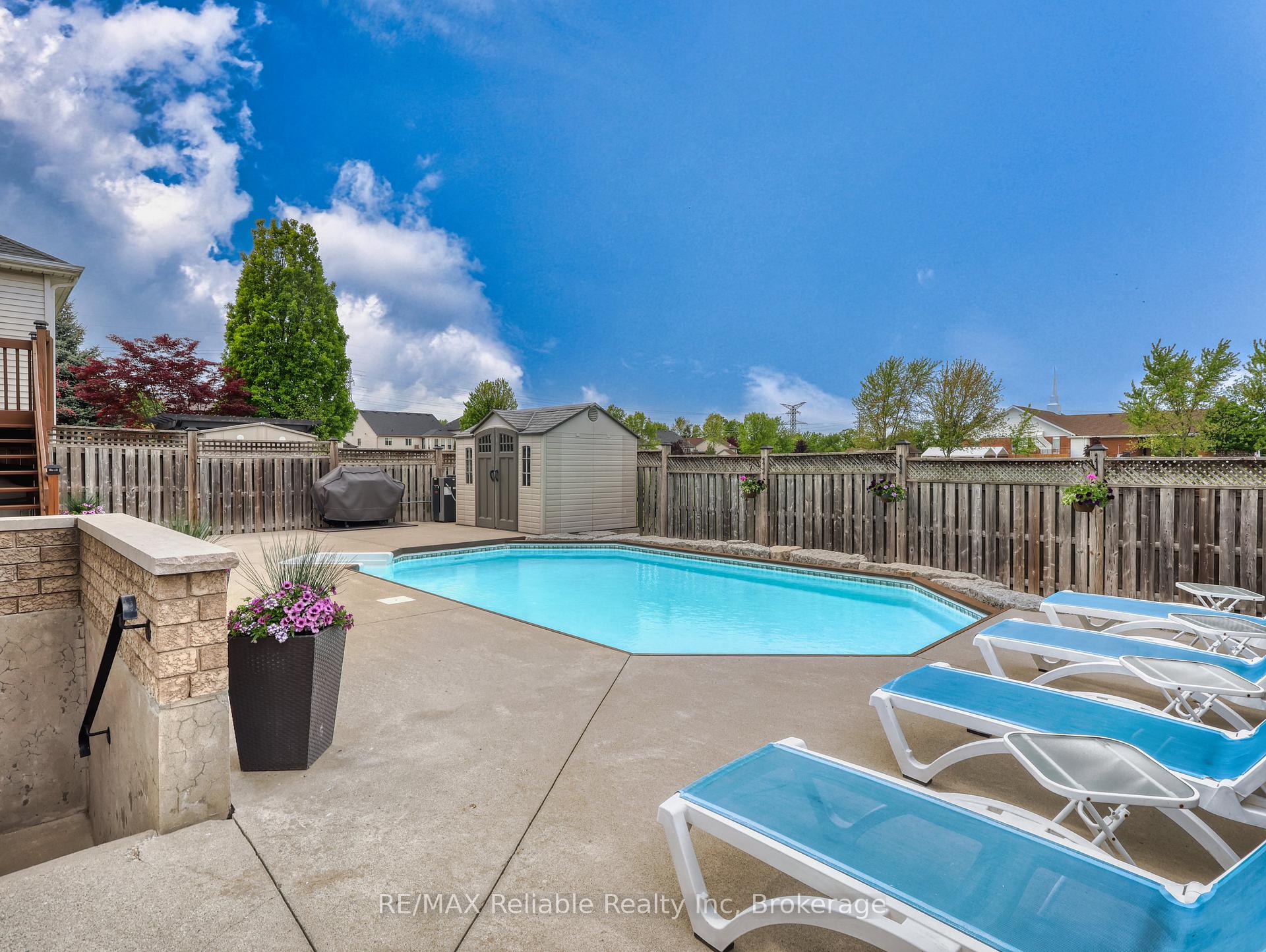 Photo 44 of 3 Montrose Street, St. Catharines, Rykert/Vansickle — HOMEH