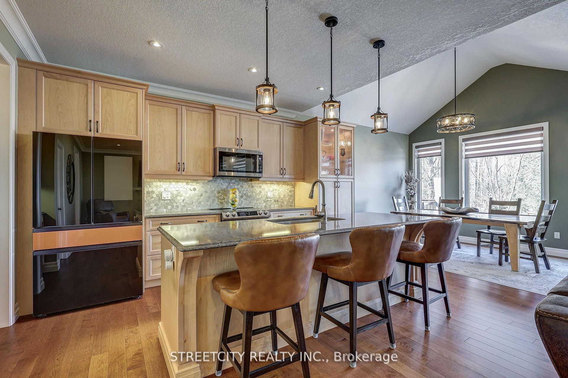 Photo 17 of 32 Acorn Trail, St. Thomas — HOMEH
