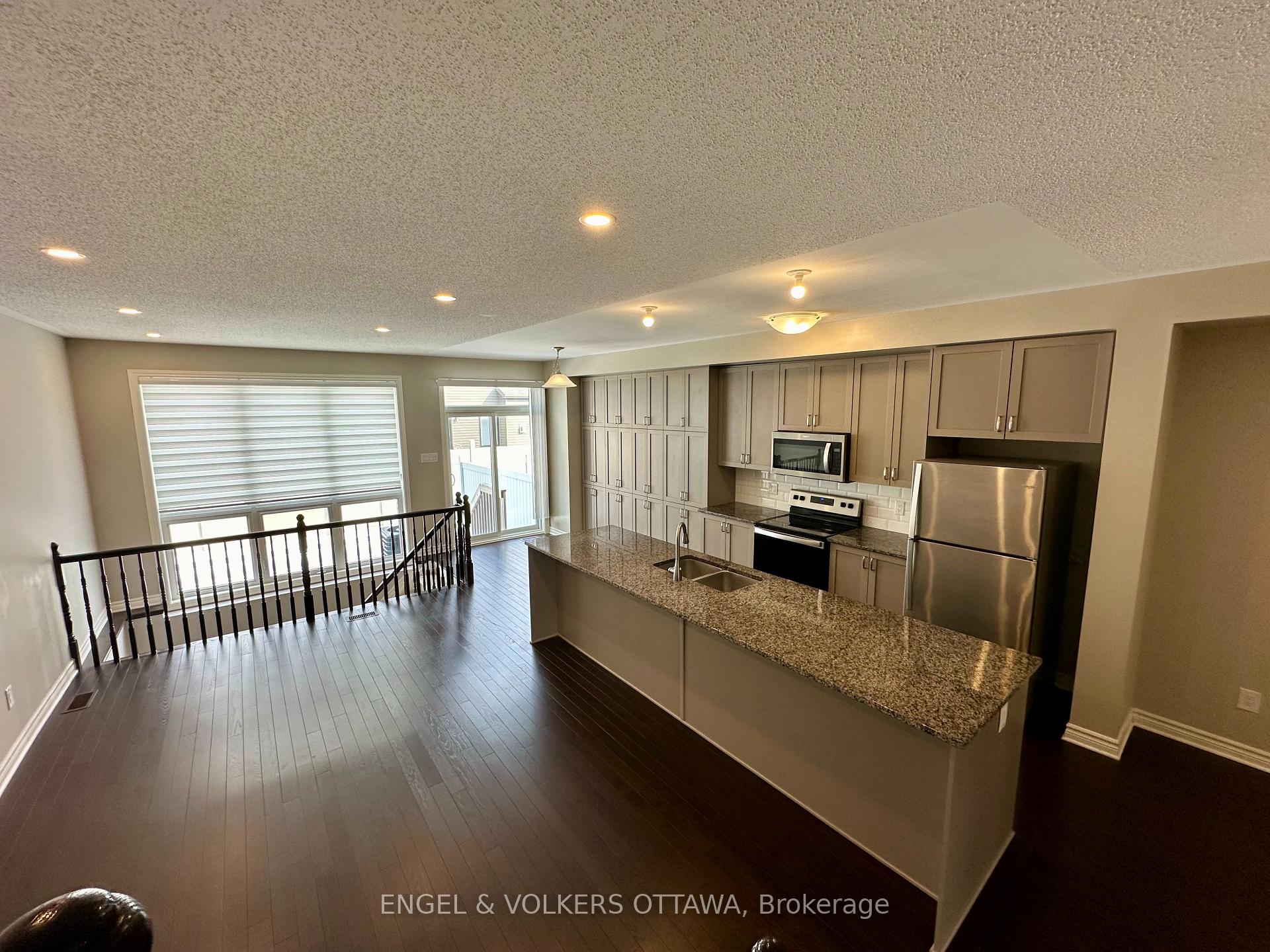 Photo 7 of 1203 Cavallo Street, Ottawa, Stittsville (South) — HOMEH