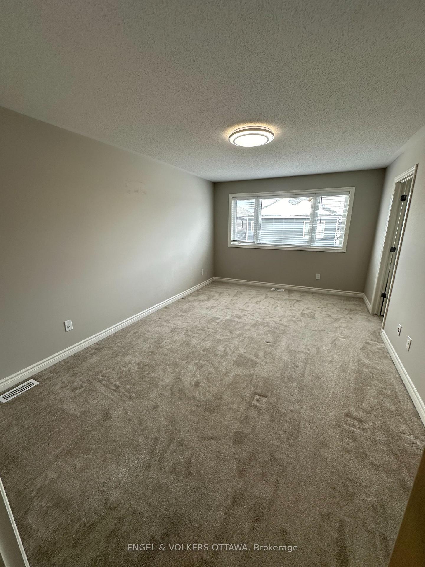 Photo 10 of 1203 Cavallo Street, Ottawa, Stittsville (South) — HOMEH